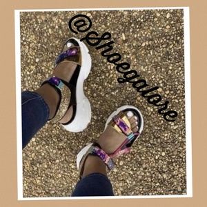 Gold/purple/pink double ankle strap